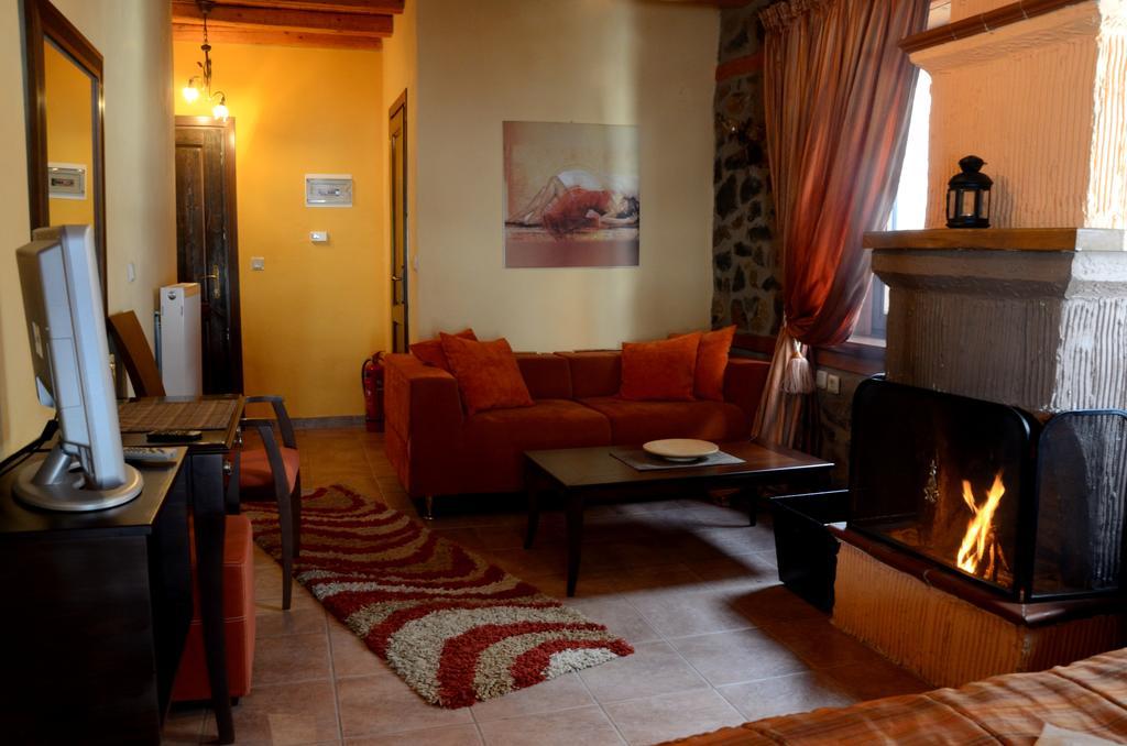 To Spitiko Hotel Agios Athanasios  Quarto foto
